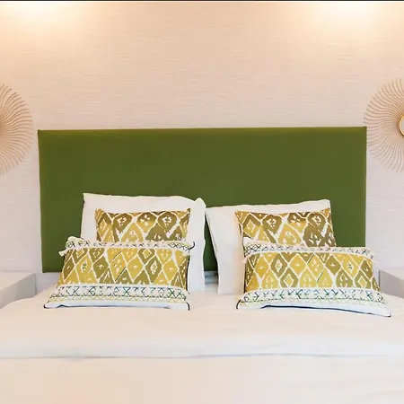 Apartamento Duplex Merced10 3j